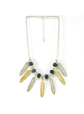 Necklace in gold and silver colour